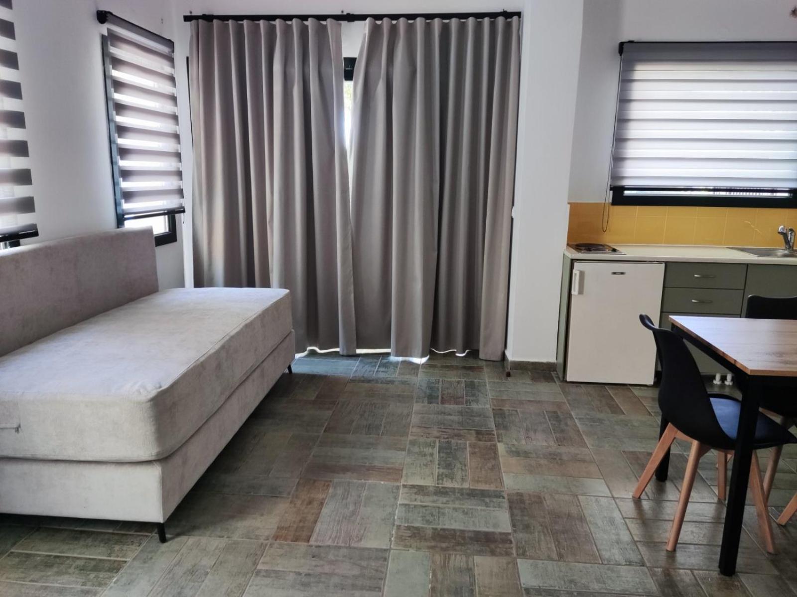 Helen'S 11 Boutique Aparthotel Achladies  Bagian luar foto