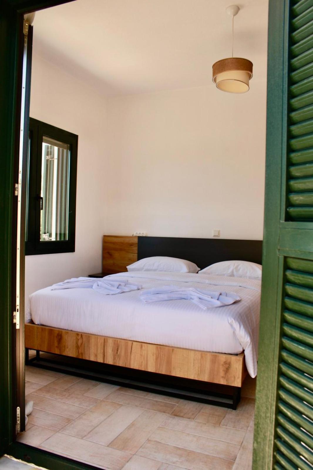 Helen'S 11 Boutique Aparthotel Achladies  Bagian luar foto