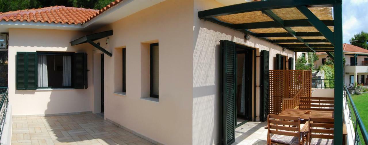 Helen'S 11 Boutique Aparthotel Achladies  Bagian luar foto