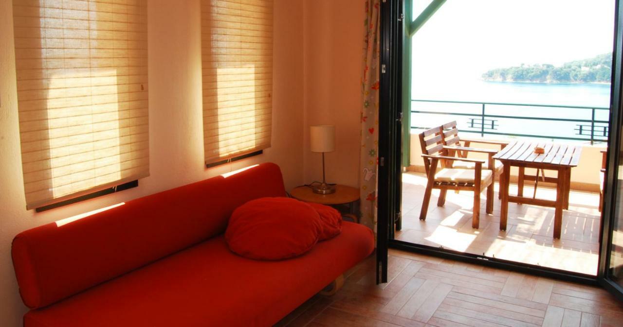 Helen'S 11 Boutique Aparthotel Achladies  Bagian luar foto